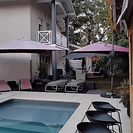 D'hotes Aquitaine فندق مبيت وإفطار